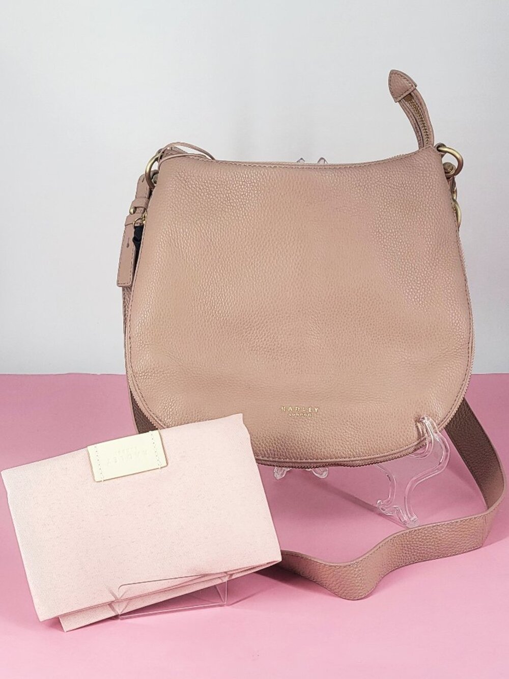 Radley London NWOT Blush Pebble Leather Pudding Lane Crossbody Hobo Bag Expands